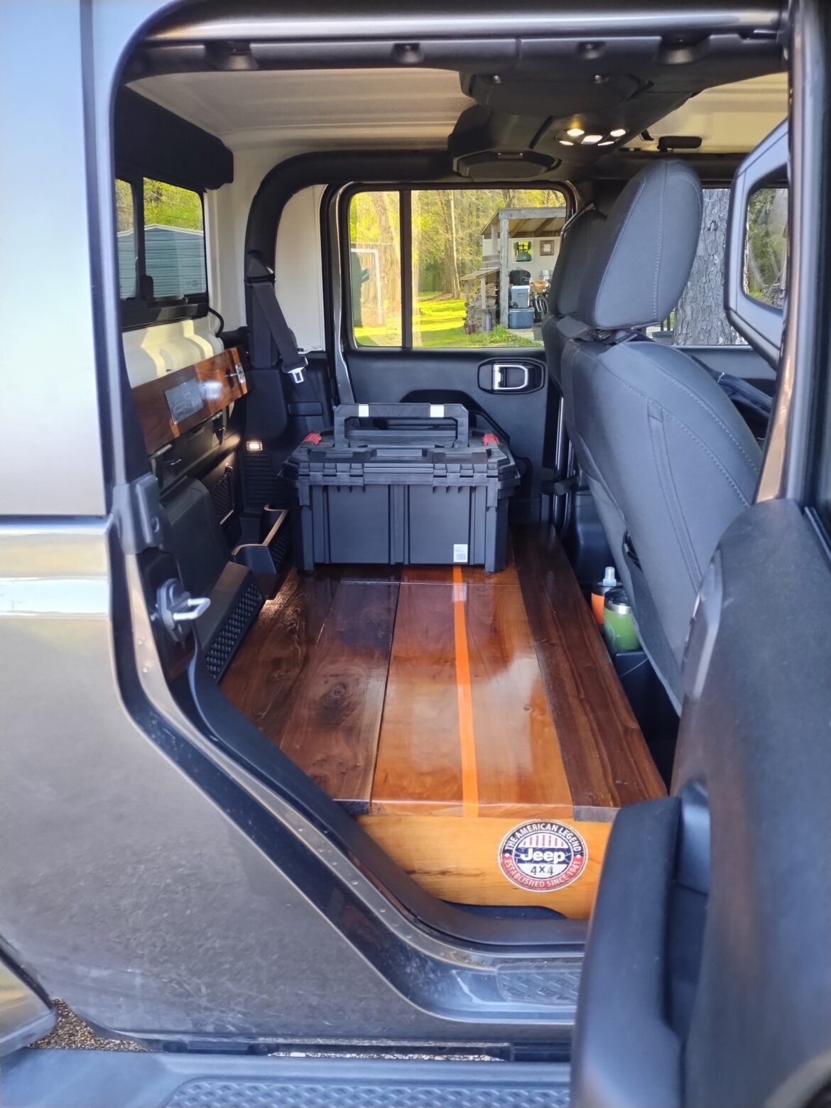 Jeep Gladiator 80th Ann. rear seat delete